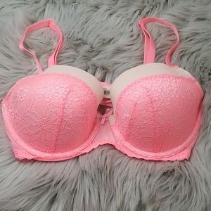 Victoria's Secret Bra NWT